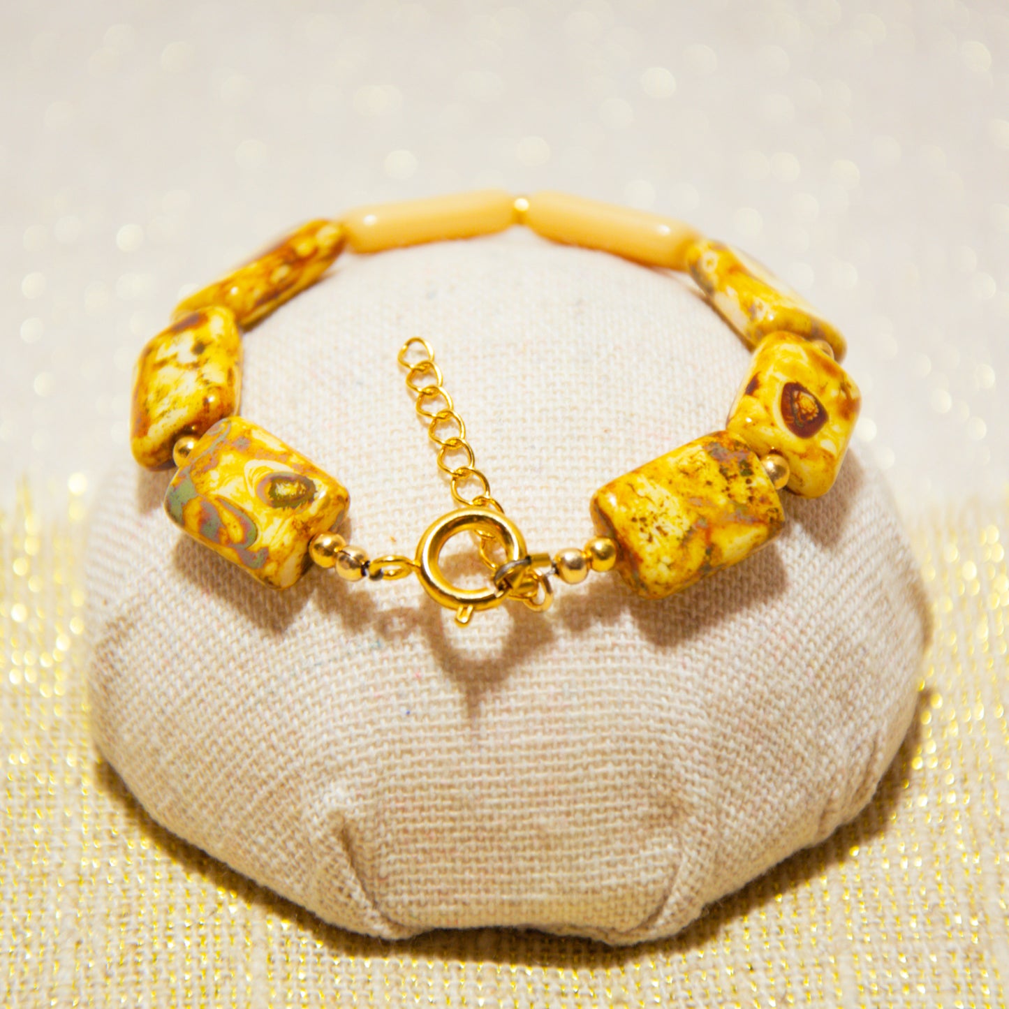 Marbled Glass Beads Bracelet